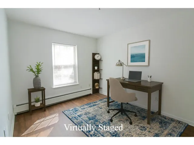 $279,900 | 285 Hildred Drive, Burlington, VT 05401