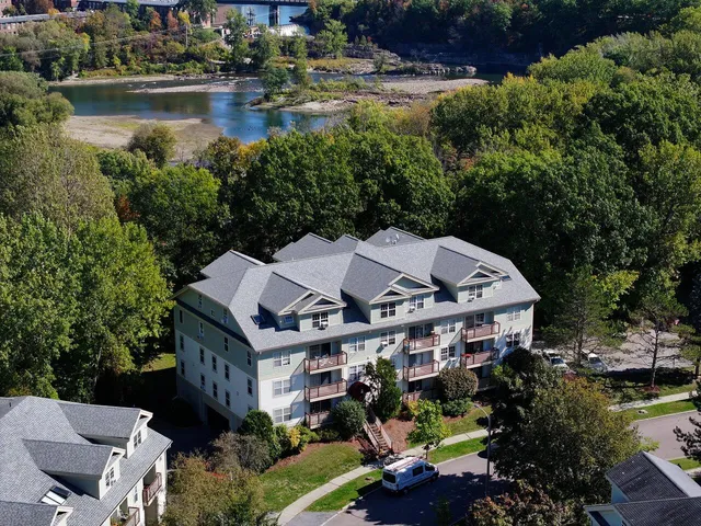 $279,900 | 285 Hildred Drive, Burlington, VT 05401