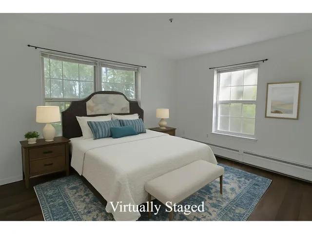 $279,900 | 285 Hildred Drive, Burlington, VT 05401