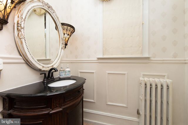 $975,000 | 301 West Redman Avenue, Haddonfield, NJ 08033