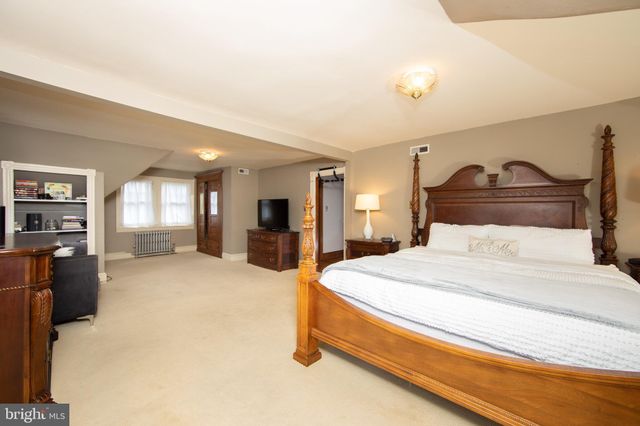 $975,000 | 301 West Redman Avenue, Haddonfield, NJ 08033