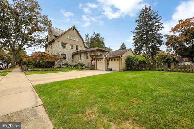 $975,000 | 301 West Redman Avenue, Haddonfield, NJ 08033