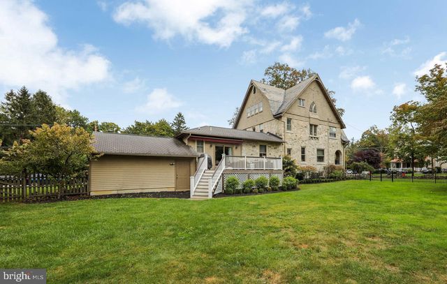 $975,000 | 301 West Redman Avenue, Haddonfield, NJ 08033