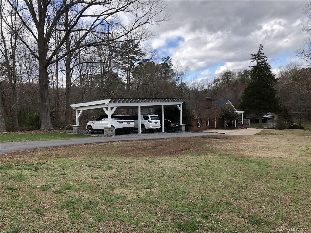 275 Edwards Street Rutherfordton, NC 28139 - Photo 3 of 47