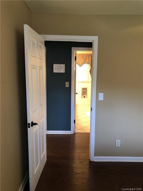 275 Edwards Street Rutherfordton, NC 28139 - Photo 28 of 47