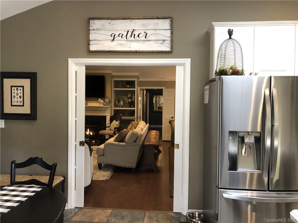 275 Edwards Street Rutherfordton, NC 28139 - Photo 9 of 47