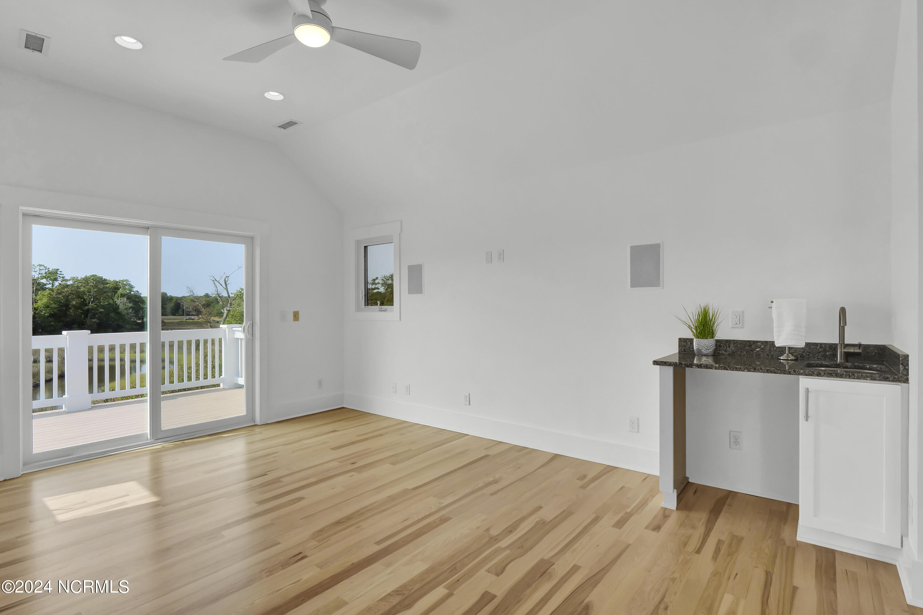 276 Crane Pointe Road, Unit POINTE Hampstead, NC 28443 - Photo 27 of 57 Upstairs Loft with Wetbar