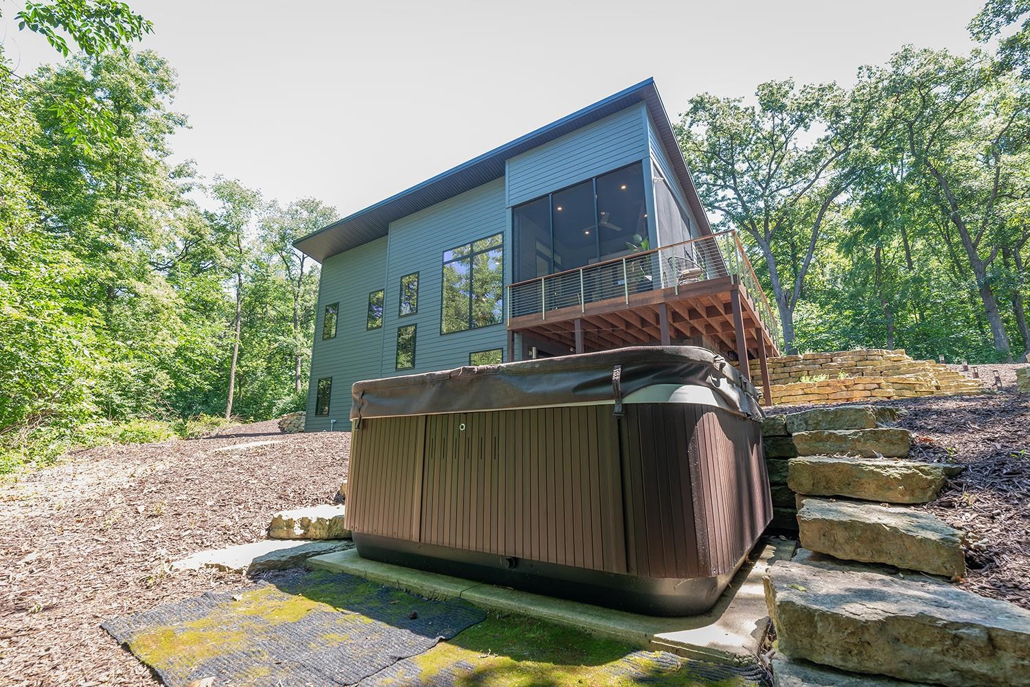 8383 West Mound Road Lena, IL 61048 - Photo 5 of 57