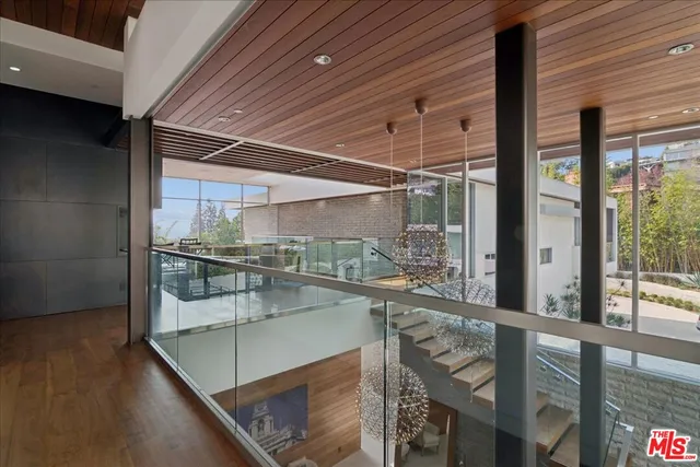 $108,000 | 1232 Sunset Plaza Drive, Los Angeles, CA 90069