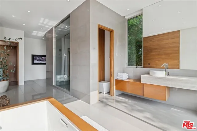 $108,000 | 1232 Sunset Plaza Drive, Los Angeles, CA 90069