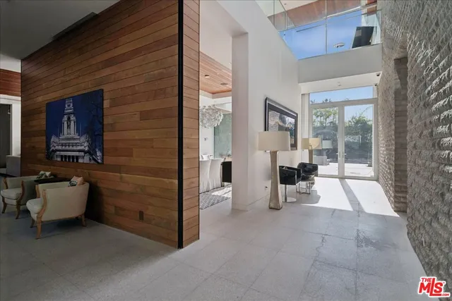 $108,000 | 1232 Sunset Plaza Drive, Los Angeles, CA 90069