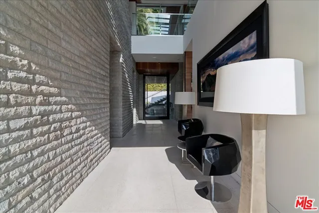 $108,000 | 1232 Sunset Plaza Drive, Los Angeles, CA 90069