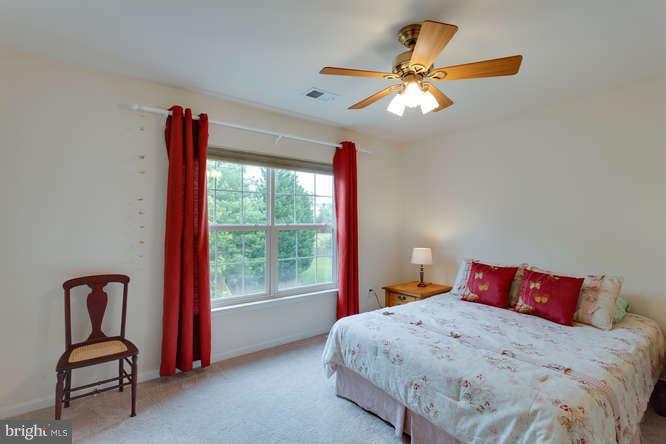 18274 Maple Spring Court Leesburg, VA 20176 - Photo 17 of 30 Bedroom