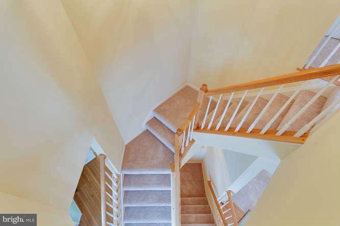 18274 Maple Spring Court Leesburg, VA 20176 - Photo 10 of 30 Interior (General)