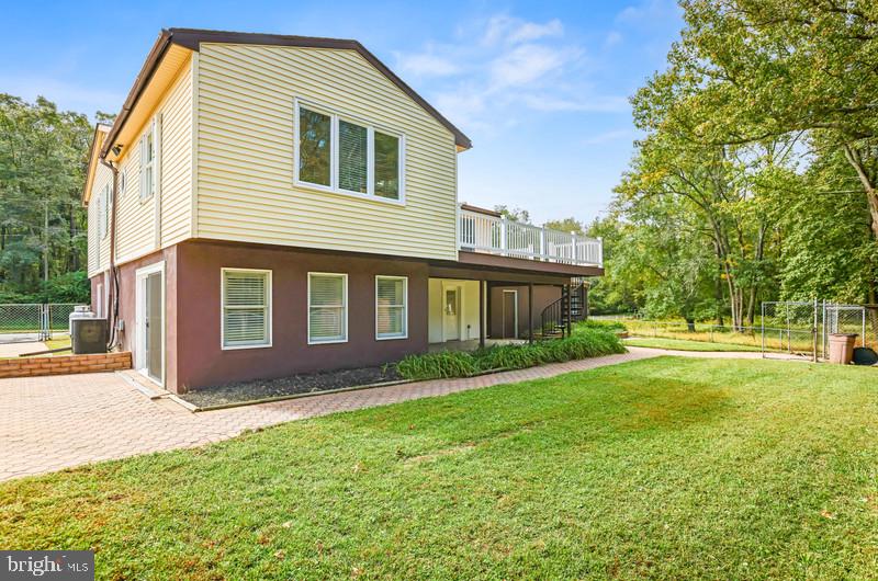 461 Lewistown Road Columbus, NJ 08022 - Photo 4 of 35
