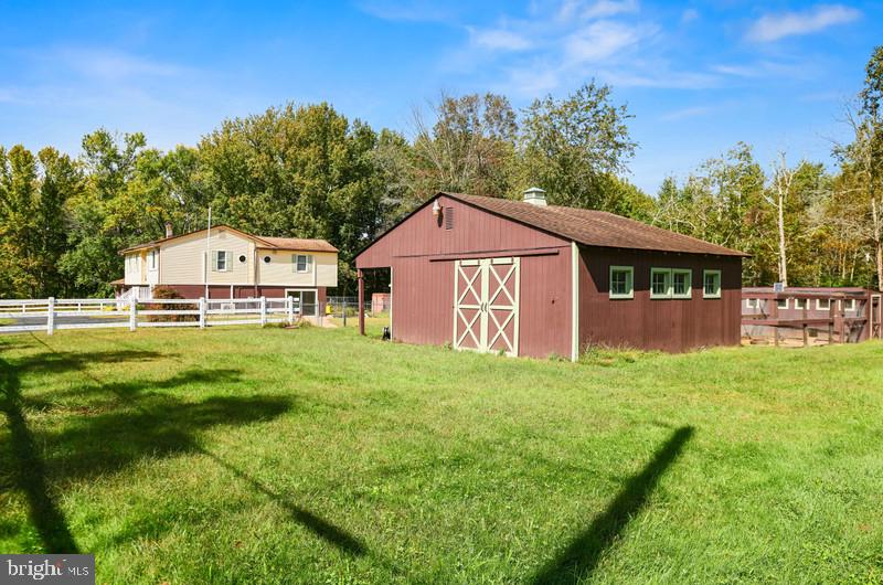 461 Lewistown Road Columbus, NJ 08022 - Photo 32 of 35