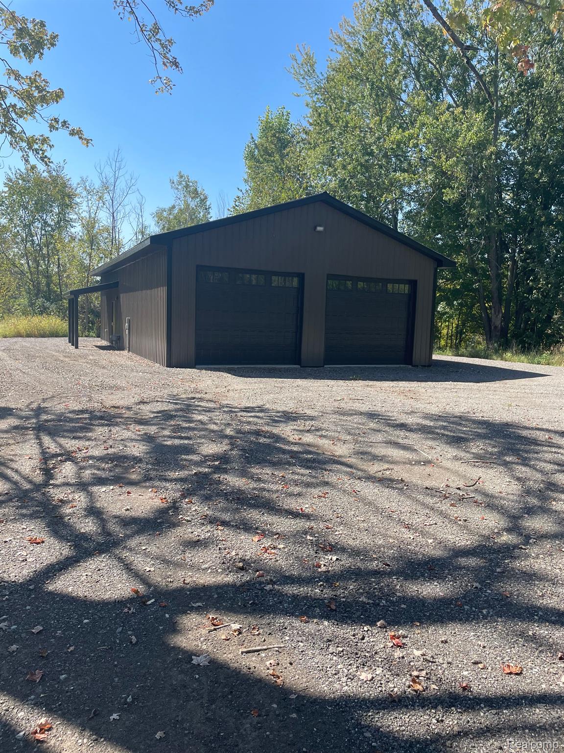619 Angle Road Lapeer, MI 48446 - Photo 8 of 25 Gallery Image 8