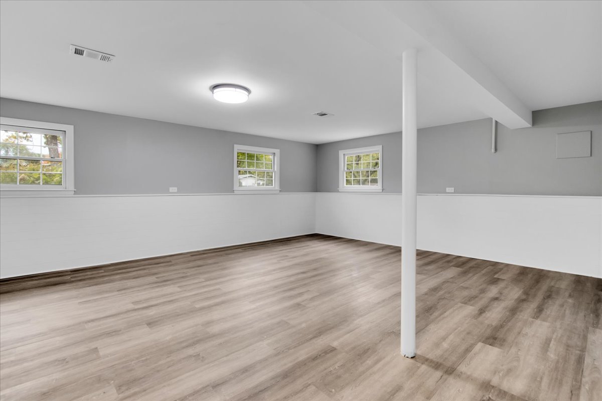 643 Kohley Road Lisle, IL 60532 - Photo 18 of 24 Gallery Image 18