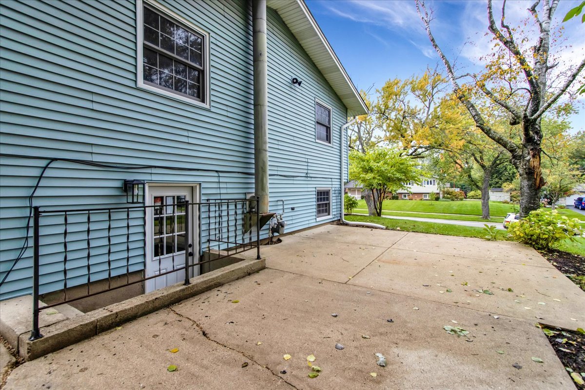 643 Kohley Road Lisle, IL 60532 - Photo 22 of 24 Gallery Image 22