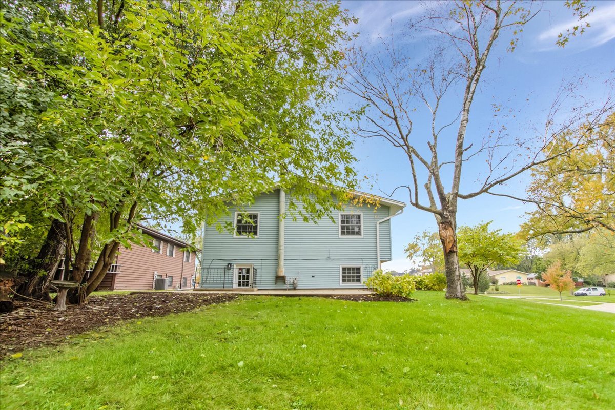 643 Kohley Road Lisle, IL 60532 - Photo 23 of 24 Gallery Image 23