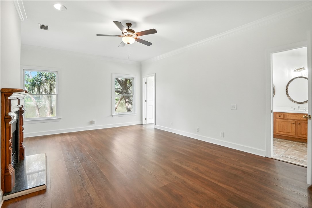 217 Settlers Road St. Simons Island, GA 31522 - Photo 14 of 30 Primary Ensuite