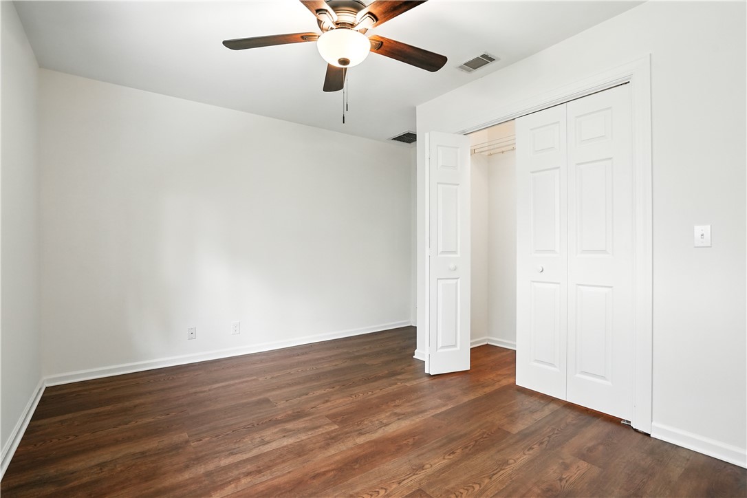 217 Settlers Road St. Simons Island, GA 31522 - Photo 25 of 30 Guest Room 3