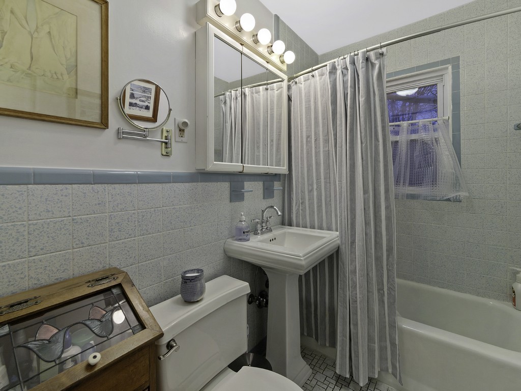 98-100 Rossmore Road, Unit 3 Boston, MA 02130 - Photo 16 of 17 Gallery Image 16