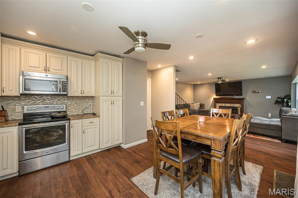 2328 Pohlman Road Florissant, MO 63033 - Photo 19 of 43 Gallery Image 19