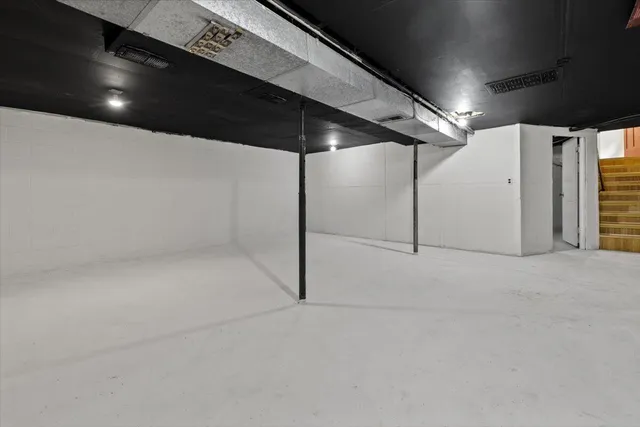 $370,000 | 12980 Crestview, Sawyer, MI 49125