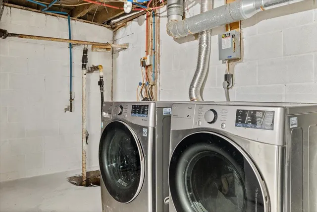 $370,000 | 12980 Crestview, Sawyer, MI 49125