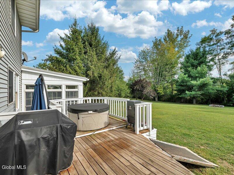 966 Maple Hill Road Schodack, NY 12033 - Photo 37 of 47 1000022847