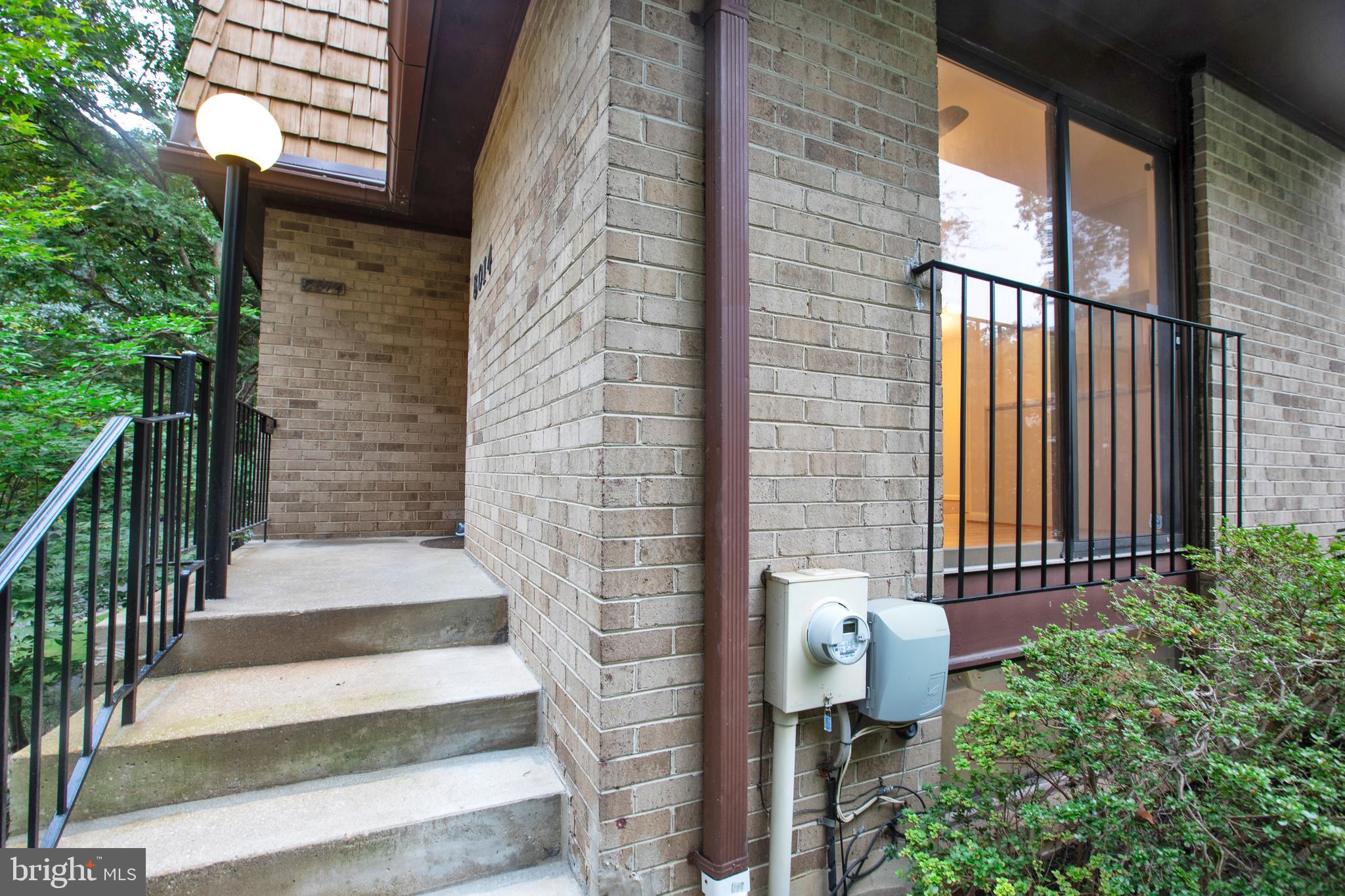 8014 Inverness Ridge Road Rockville, MD 20854 - Photo 2 of 35 Entrance
