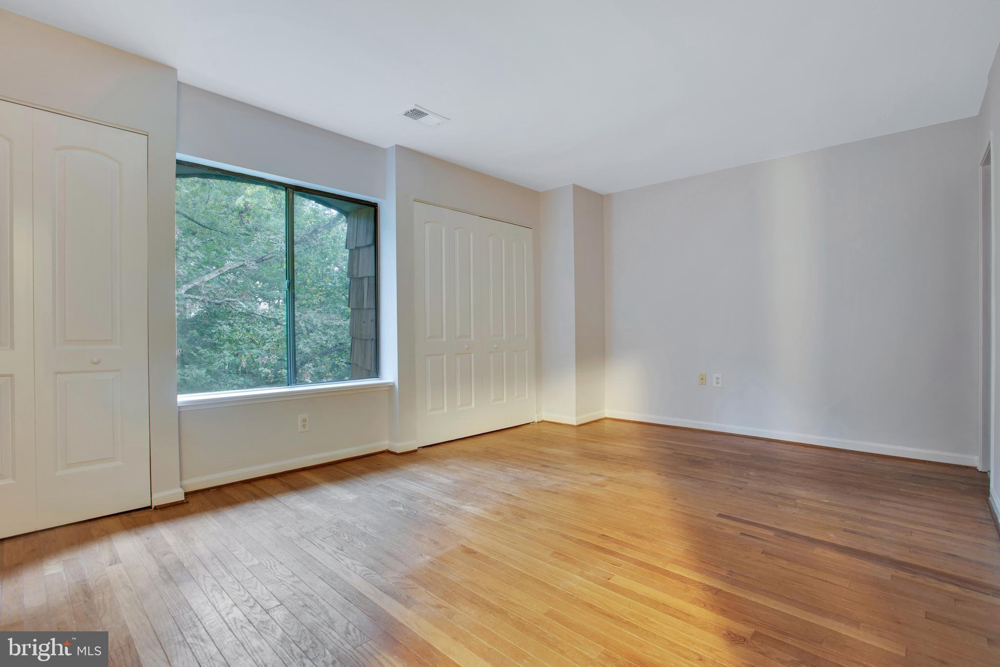 8014 Inverness Ridge Road Rockville, MD 20854 - Photo 19 of 35 Bedroom