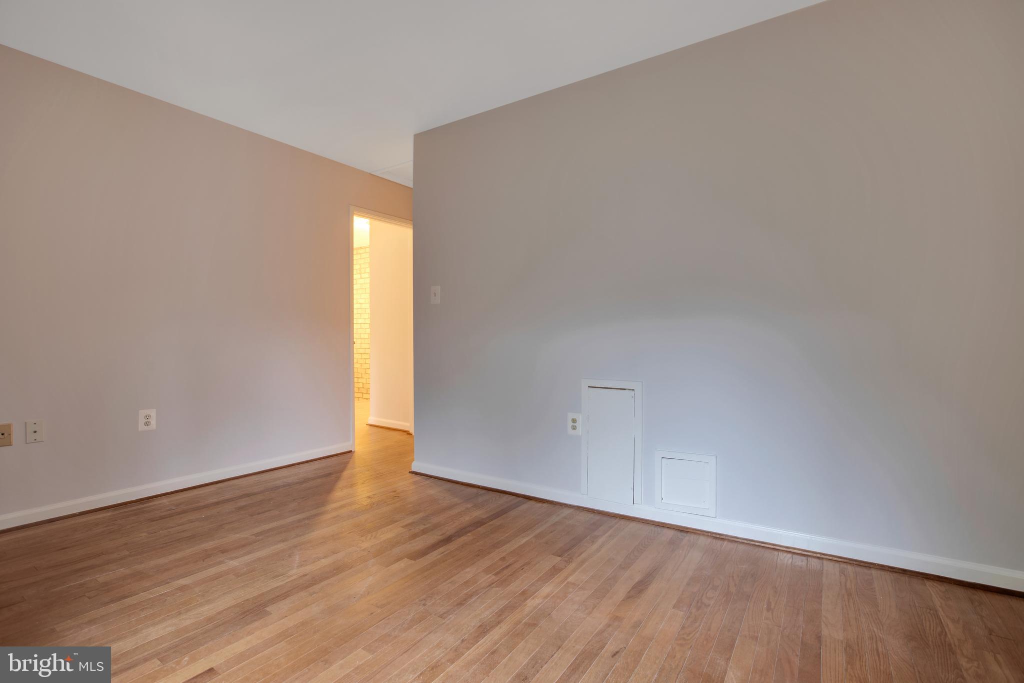 8014 Inverness Ridge Road Rockville, MD 20854 - Photo 27 of 35