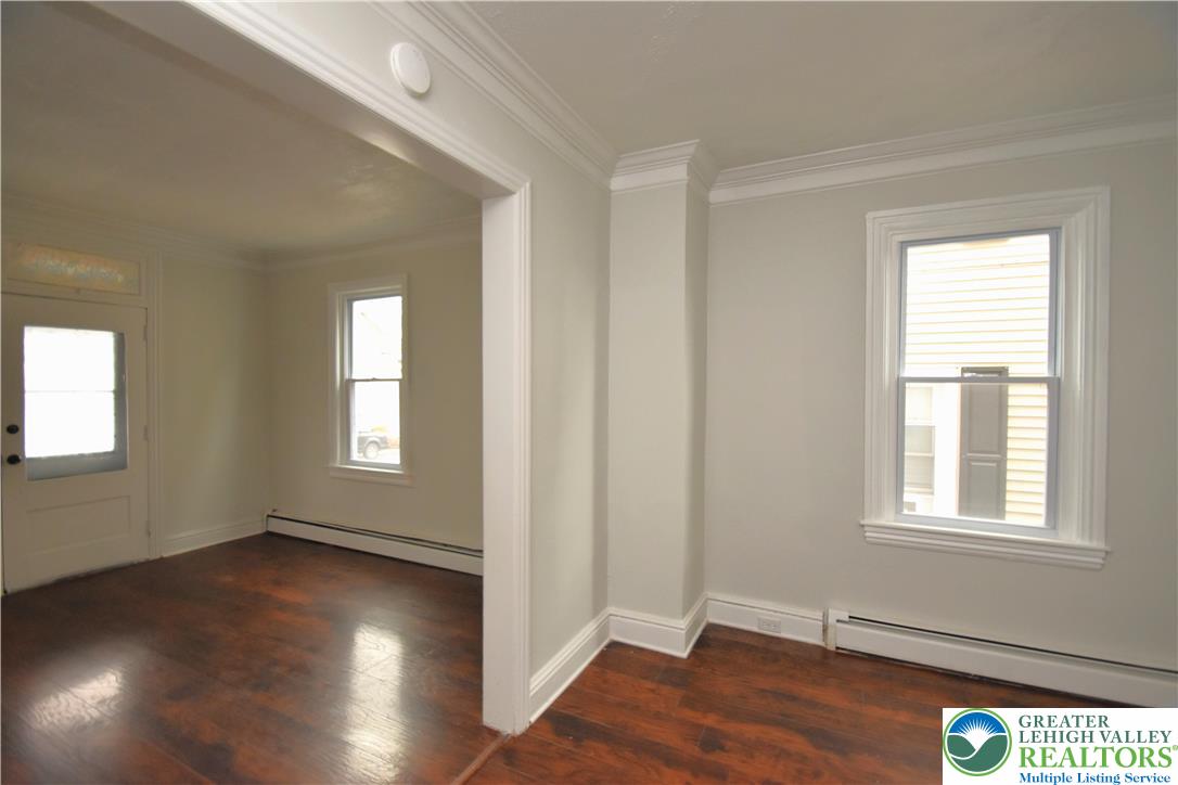 53 East Goepp Street Bethlehem, PA 18018 - Photo 9 of 54