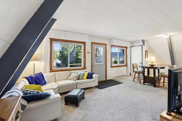 $485,000 | W9380 Ripley Road, Unit W9380, Cambridge, WI 53523