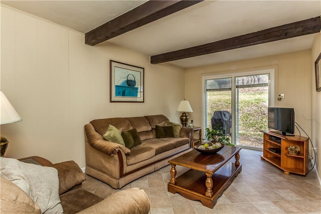 3127 Kane Road Aliquippa, PA 15001 - Photo 10 of 22 Gallery Image 10