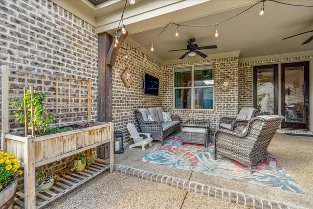 $795,000 | 867 Cypress Pond Cove, Collierville, TN 38017