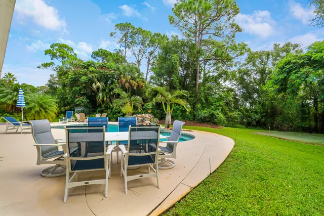 $729,900 | 280 Nieuport Drive, Vero Beach, FL 32968
