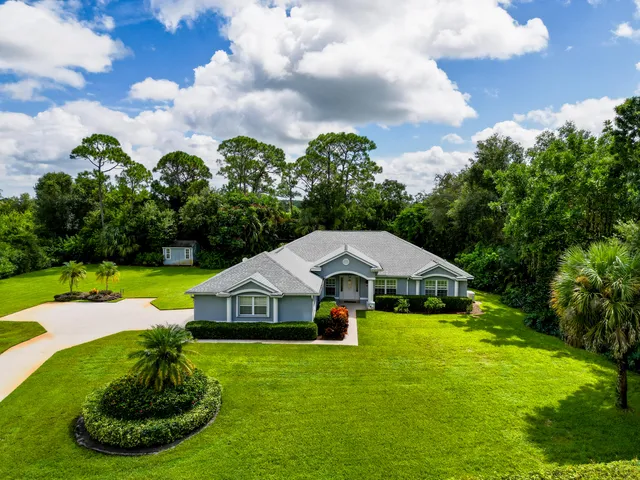 $729,900 | 280 Nieuport Drive, Vero Beach, FL 32968