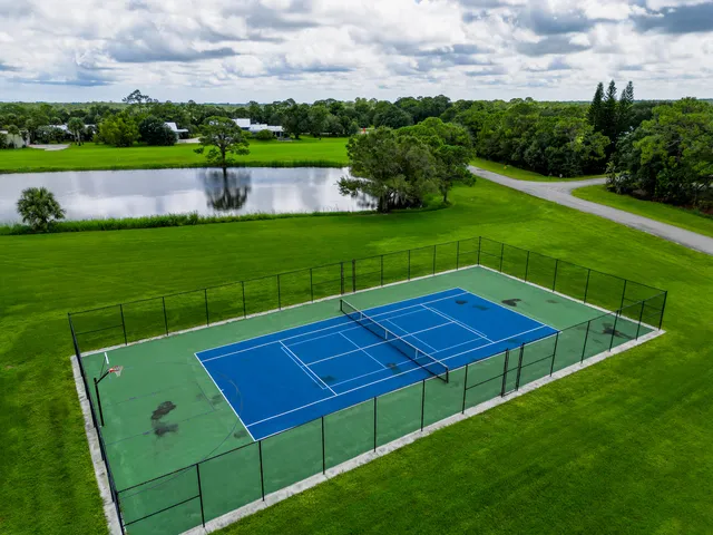 $729,900 | 280 Nieuport Drive, Vero Beach, FL 32968