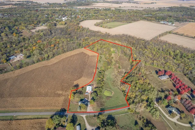 $660,000 | 11071 Crimmin Road, Newark, IL 60541