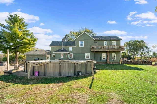a view of backyard of house