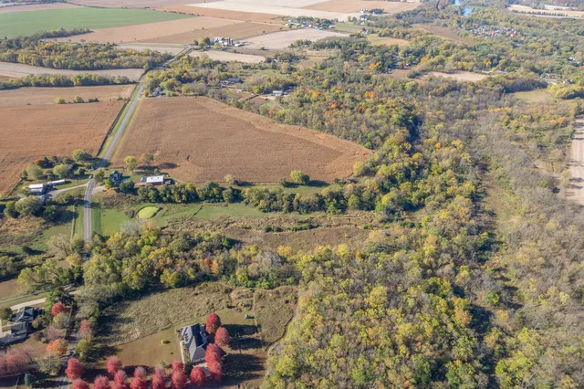 $699,500 | 11071 Crimmin Road, Newark, IL 60541