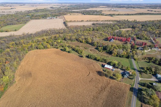 $699,500 | 11071 Crimmin Road, Newark, IL 60541