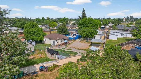 $599,000 | 1328 East Fedora Avenue, Fresno, CA 93704