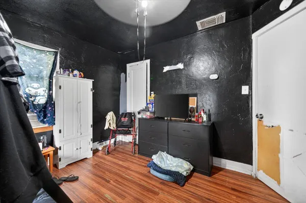 $599,000 | 1328 East Fedora Avenue, Fresno, CA 93704
