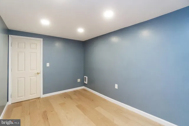 a view of empty room