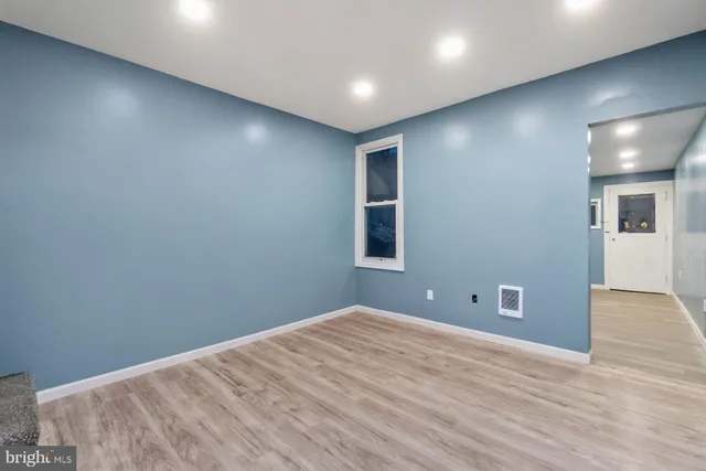 a view of empty room