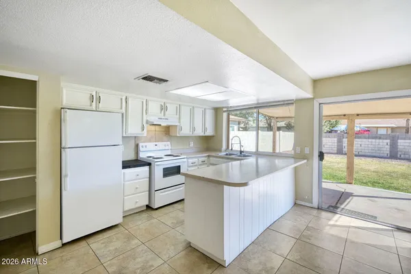 $350,000 | 1064 East Hoover Avenue, Mesa, AZ 85204